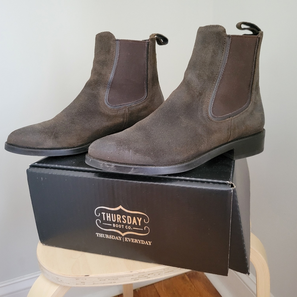 Thrusday brown boots